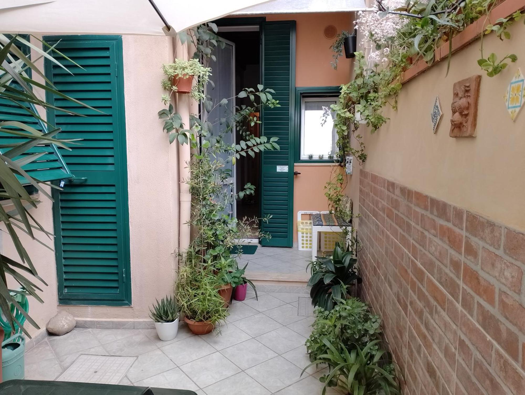 Il Piccolo Eden - Private Garden Livorno Exterior foto